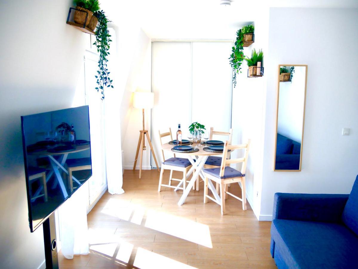 Le Petit Soleil De Corbeil公寓 外观 照片